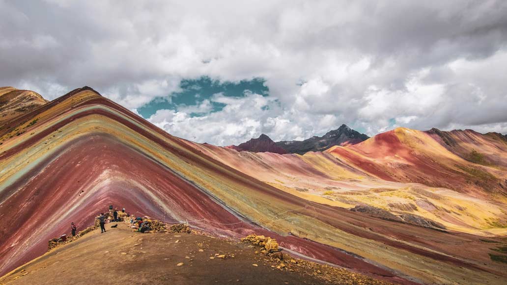 Rainbow Mountain - Treks in Cusco